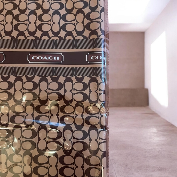 Boujee Luxury Wrapping Paper Brown NWT - Picture 6 of 7